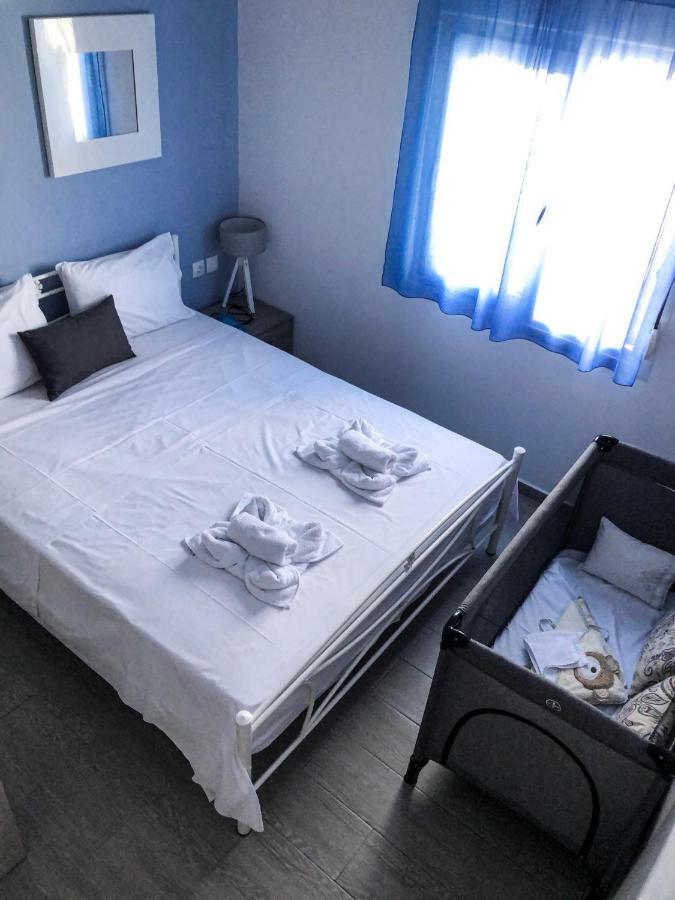 Katrine Rooms Nea Kallikrateia Esterno foto